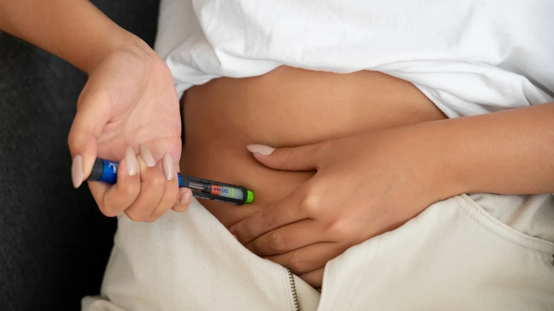 tantes: Em ensaios com semaglutida, como o Wegovy, queda de cabelo foi relatada